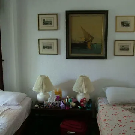 ヴィラ Absolutely Unique Double Beach House カログリア